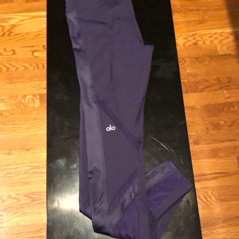 Alo yoga leggings